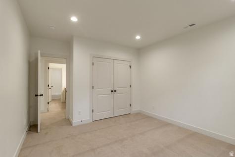2132 N 725 W Centerville UT 84014