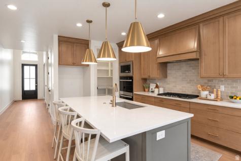 2132 N 725 W Centerville UT 84014