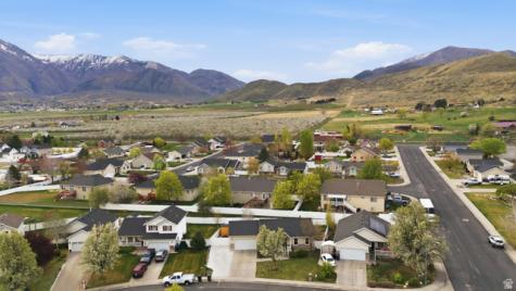 1216 E Loafer View Drive Payson UT 84651