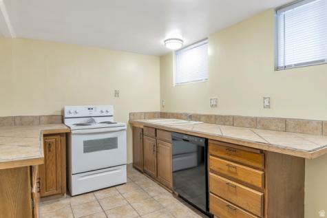 1061 E Doxey Street S Ogden UT 84403
