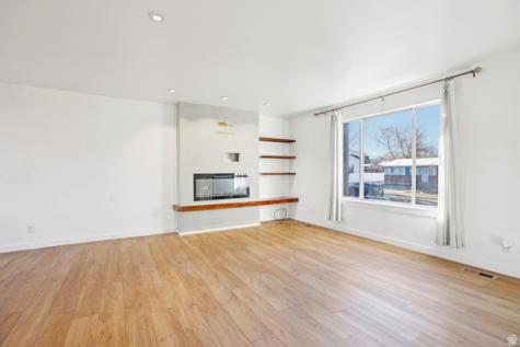 569 E Aloha Lane Sandy UT 84070