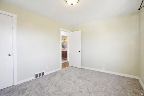 569 E Aloha Lane Sandy UT 84070