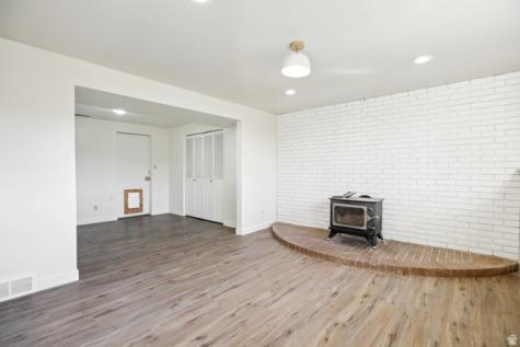 569 E Aloha Lane Sandy UT 84070