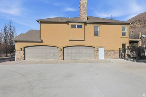 5885 S Tolcate Lane Holladay UT 84121