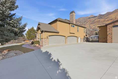 5885 S Tolcate Lane Holladay UT 84121