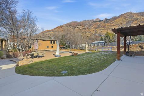 5885 S Tolcate Lane Holladay UT 84121