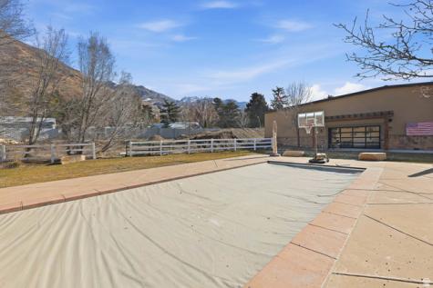 5885 S Tolcate Lane Holladay UT 84121