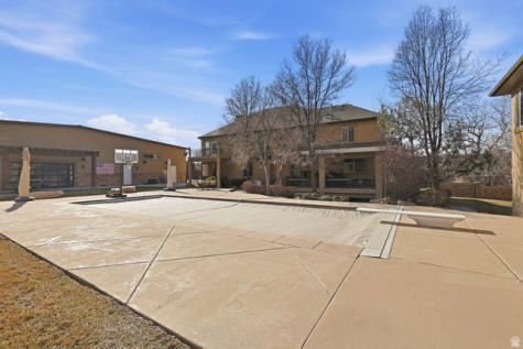 5885 S Tolcate Lane Holladay UT 84121