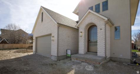 842 E 4170 S Millcreek UT 84107