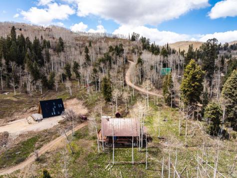 1853 Pine Loop Road Coalville UT 84017