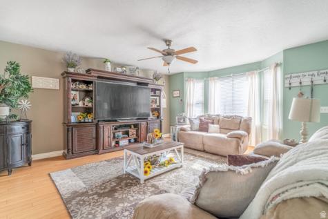 729 E Crestview Drive S Tooele UT 84074