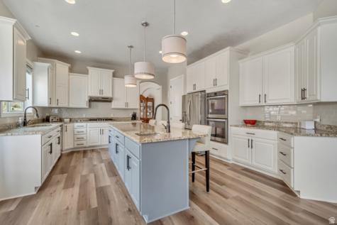 2543 E 700 S Springville UT 84663