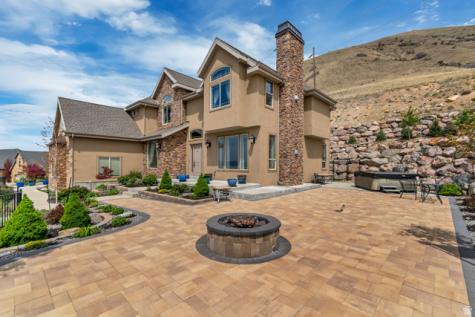 2543 E 700 S Springville UT 84663