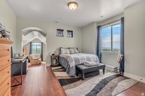 2543 E 700 S Springville UT 84663