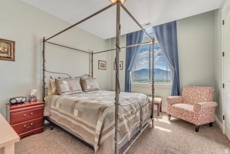 2543 E 700 S Springville UT 84663