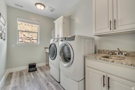 2543 E 700 S Springville UT 84663