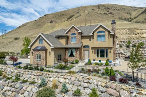 2543 E 700 S Springville UT 84663