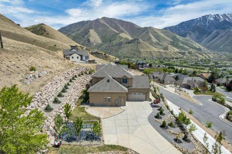 2543 E 700 S Springville UT 84663