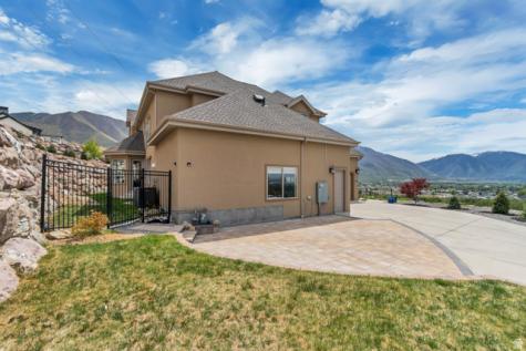 2543 E 700 S Springville UT 84663