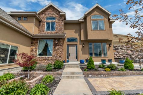 2543 E 700 S Springville UT 84663