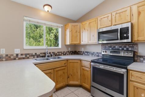 5144 W 4525 S Hooper UT 84315