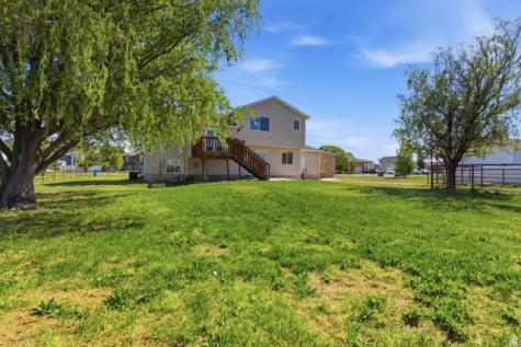 5144 W 4525 S Hooper UT 84315