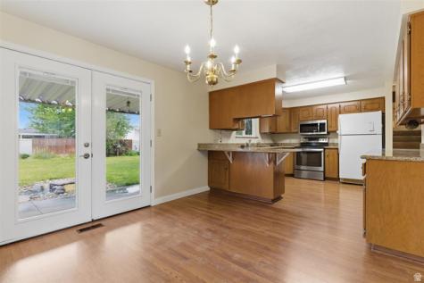 284 E 1140 N Orem UT 84057