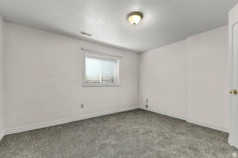 1822 E 9800 S Sandy UT 84092