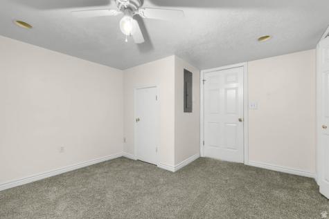 1822 E 9800 S Sandy UT 84092