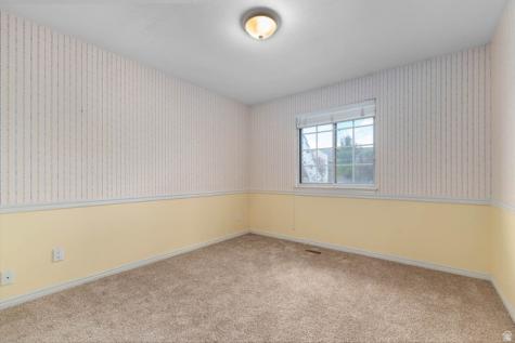 1822 E 9800 S Sandy UT 84092