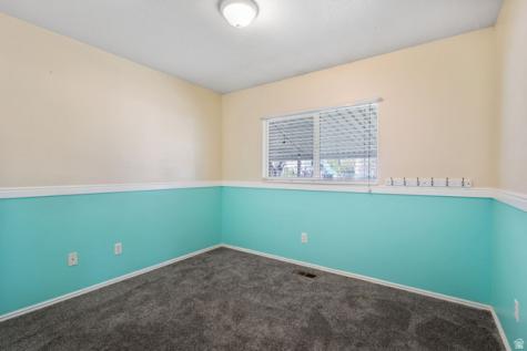 568 W 375 N Clearfield UT 84015