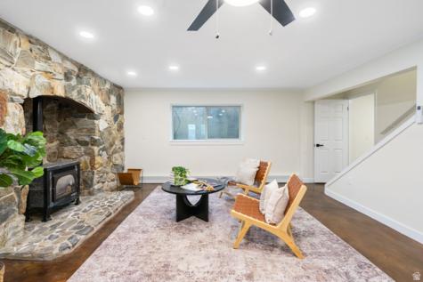 1549 N 400 W Centerville UT 84014