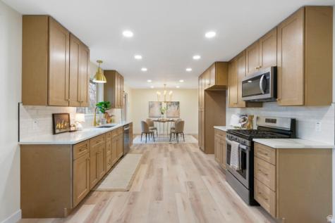 1549 N 400 W Centerville UT 84014