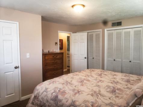 25 S 200 E Parowan UT 84761