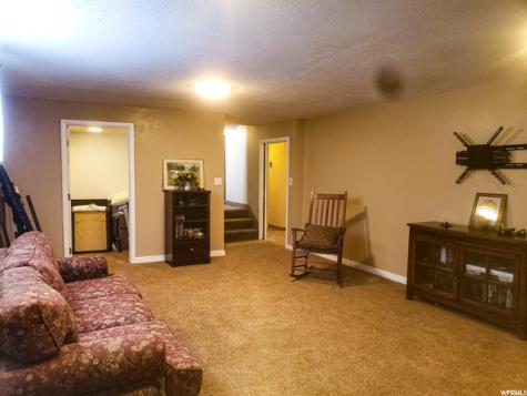 25 S 200 E Parowan UT 84761