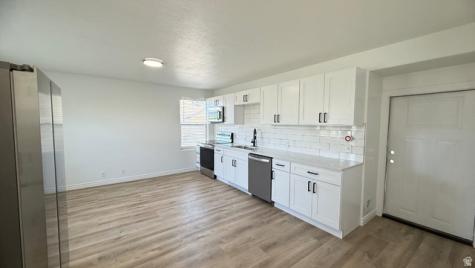 1782 N 80 E Tooele UT 84074