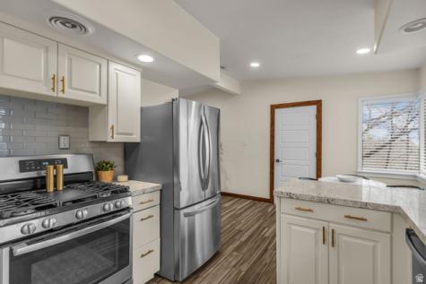 3040 E 4430 S Holladay UT 84124