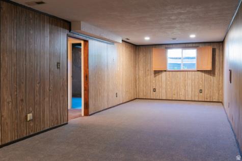 322 E Lane Circle Sandy UT 84070
