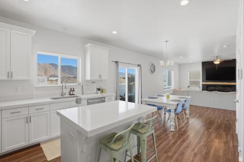 3784 N Doris Loop Road E Eagle Mountain UT 84005