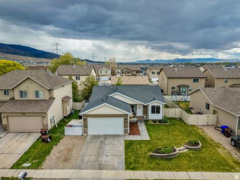 2442 E Hitching Post Drive Eagle Mountain UT 84005