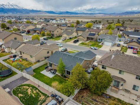 2442 E Hitching Post Drive Eagle Mountain UT 84005