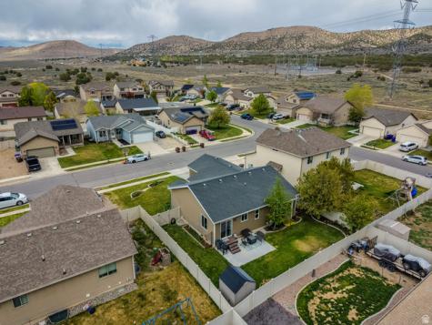 2442 E Hitching Post Drive Eagle Mountain UT 84005