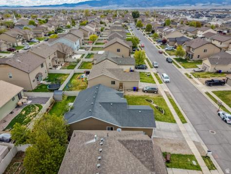2442 E Hitching Post Drive Eagle Mountain UT 84005