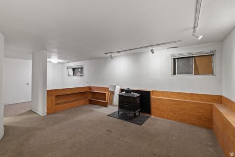 6019 S 2180 E Holladay UT 84121
