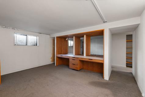 6019 S 2180 E Holladay UT 84121