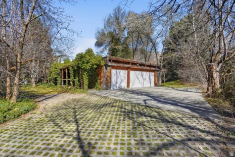 6019 S 2180 E Holladay UT 84121