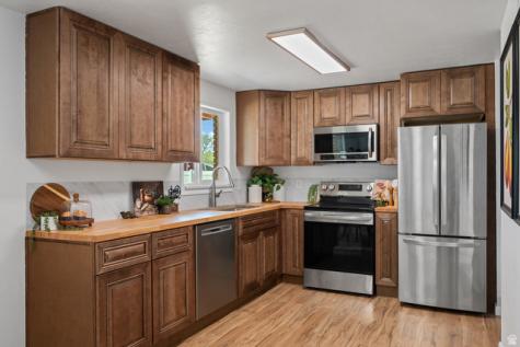 388 E 600 S Payson UT 84651