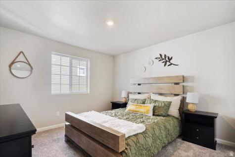 7058 N Sandstone Way Eagle Mountain UT 84005
