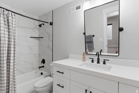 436 E 3850 N North Ogden UT 84414