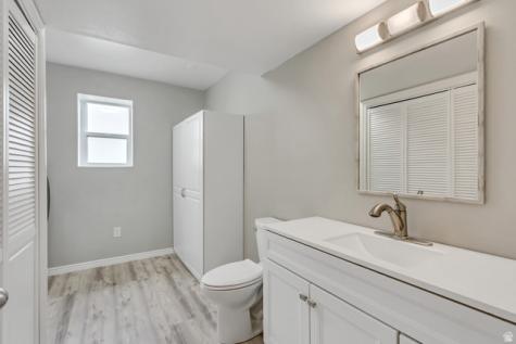 1316 S 1650 W Syracuse UT 84075